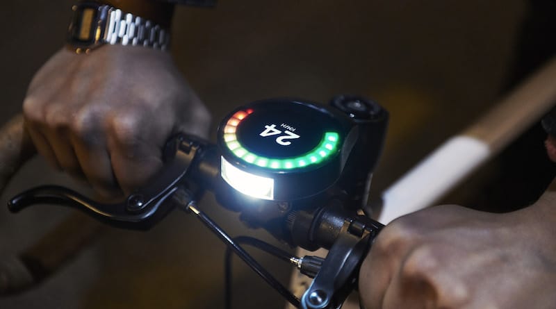 SmartHalo 2: the all-in-one smart bicycle accessory